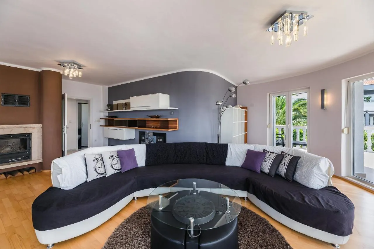 Villa Ceca Crikvenica Holiday home