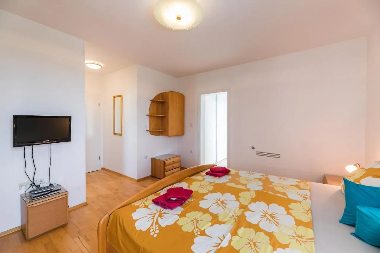 Villa Ceca Crikvenica 0*,