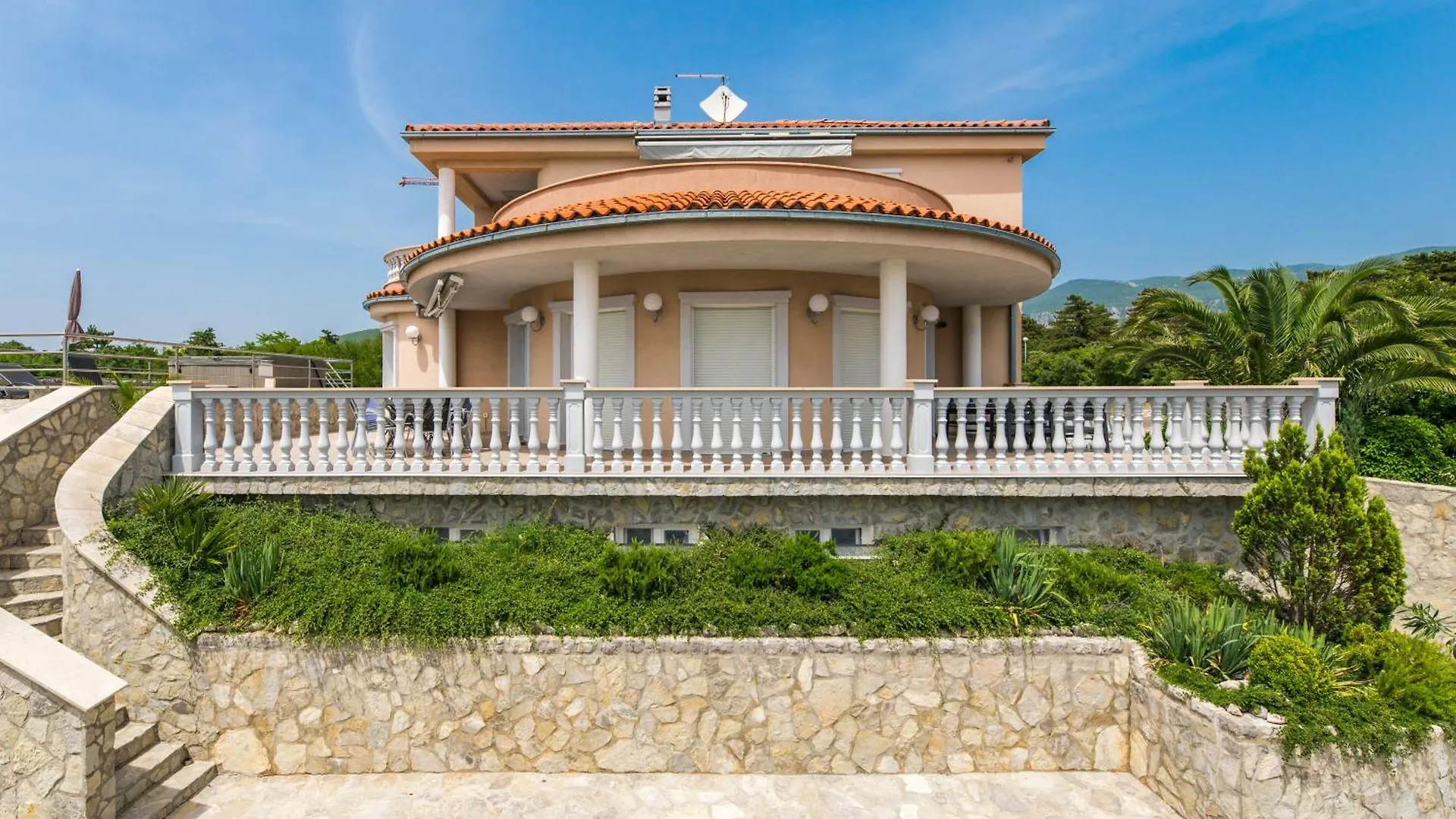 別荘 Villa Ceca ツリクヴェニツァ クロアチア
